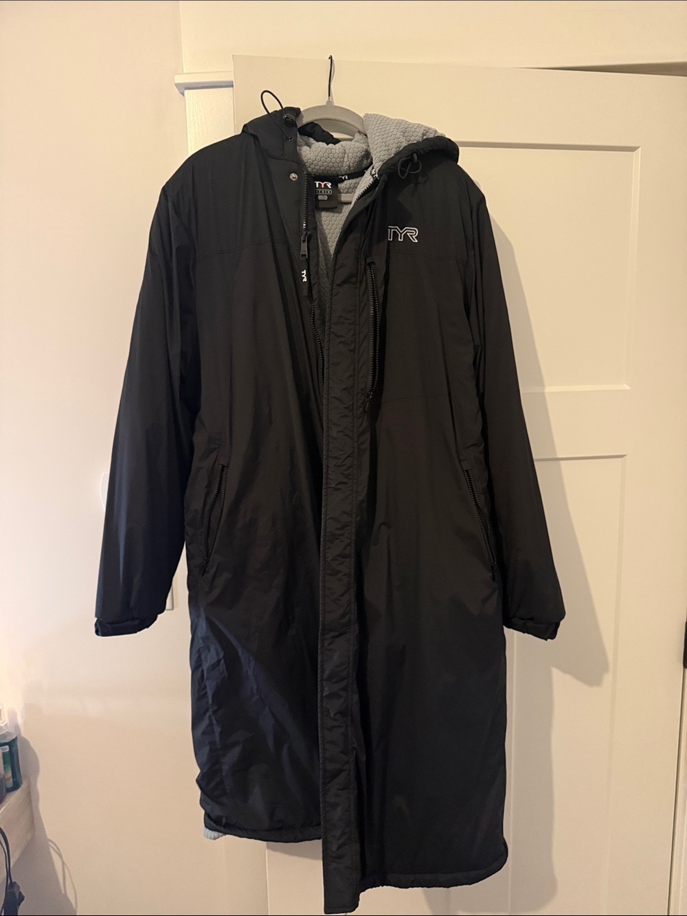 TYR Men's Black Long Hooded Puffer Coat